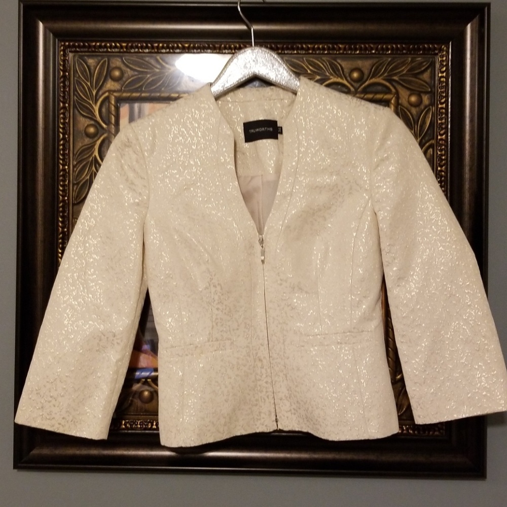 Truworths creme metallic gold jacket EUC N114:6:41